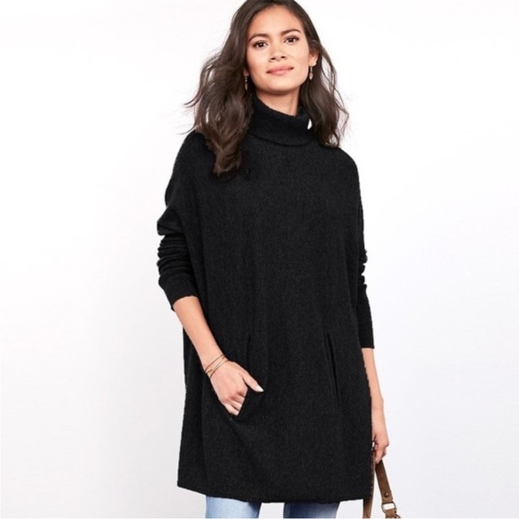 Garnet Hill Black cashmere/wool Poncho Sweater - Picture 1 of 6